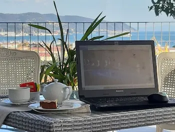 Dreams Guest House