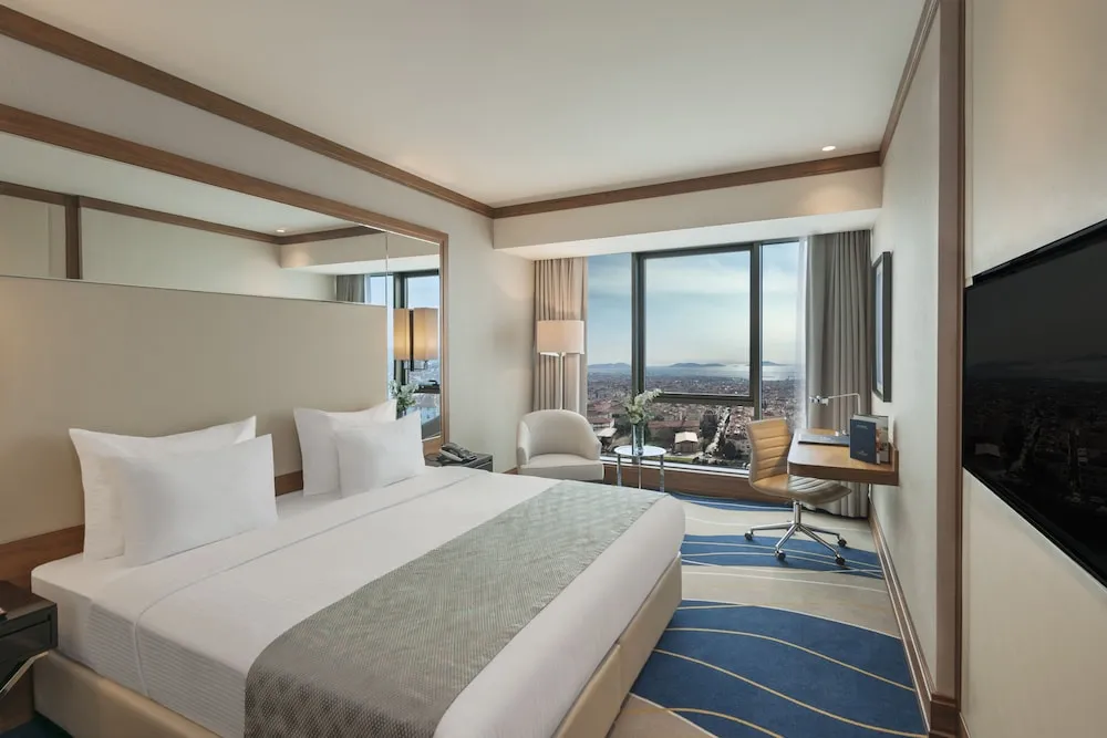 Deluxe Oda, Deniz Manzaralı, Büyük Yataklı