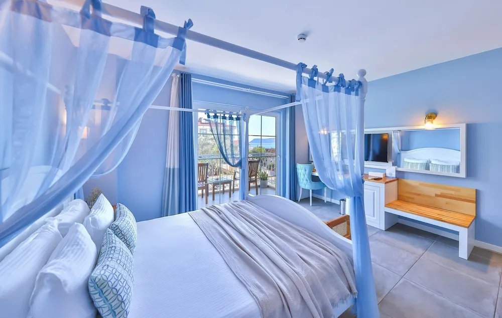 Deluxe Tek Büyük Yataklı Oda, Deniz Manzaralı