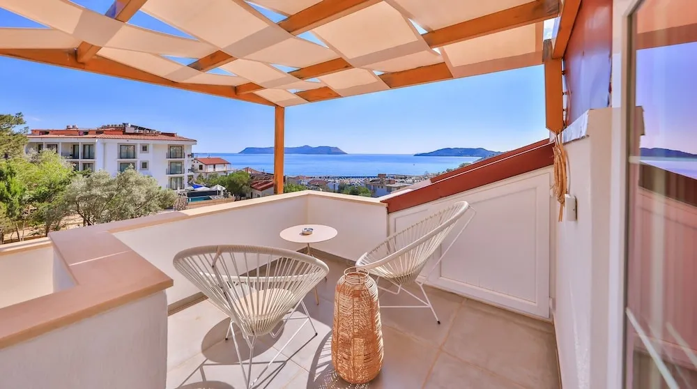 Çatı Katı (Loft), Teras, Deniz Manzaralı