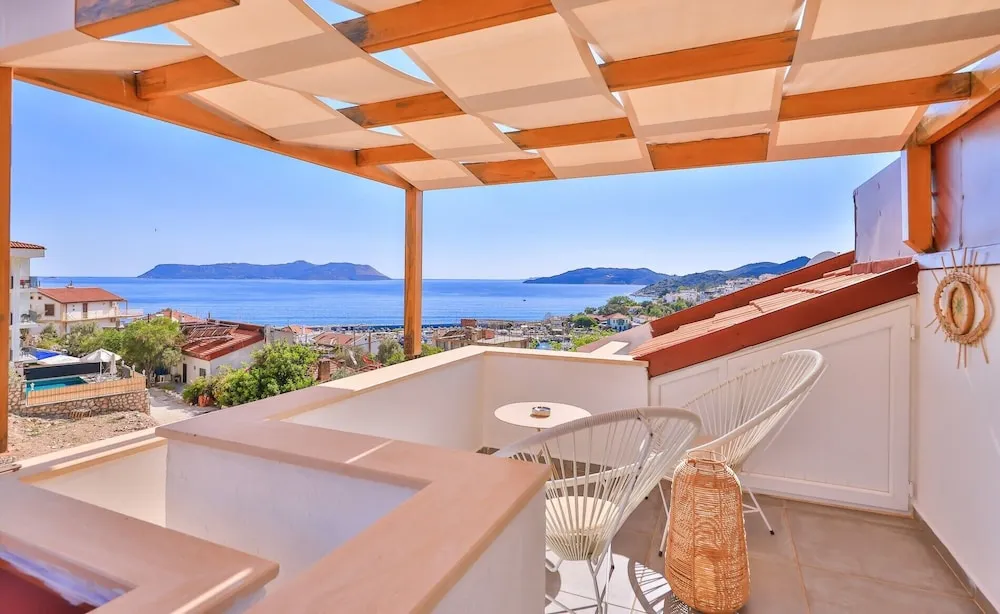 Çatı Katı (Loft), Teras, Deniz Manzaralı
