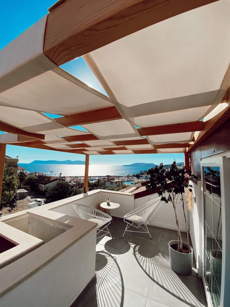 Çatı Katı (Loft), Teras, Deniz Manzaralı