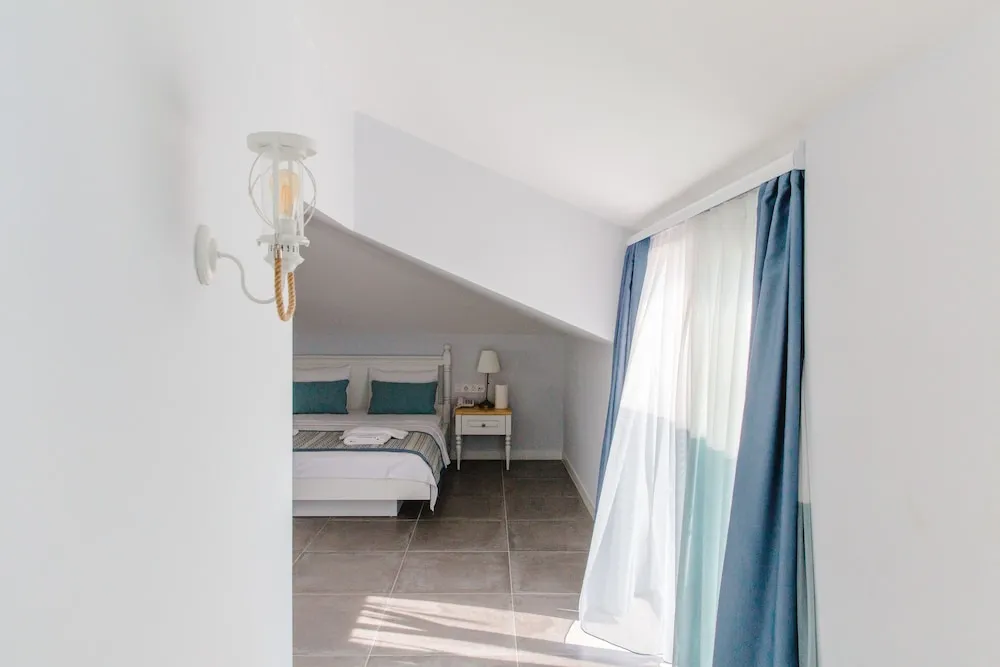 Çatı Katı (Loft), Teras, Deniz Manzaralı