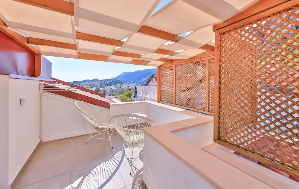 Çatı Katı (Loft), Teras, Şehir Manzaralı