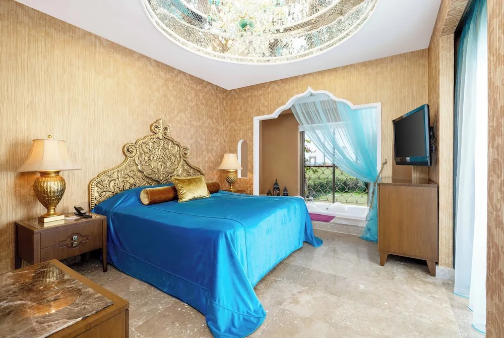 Safran Villa