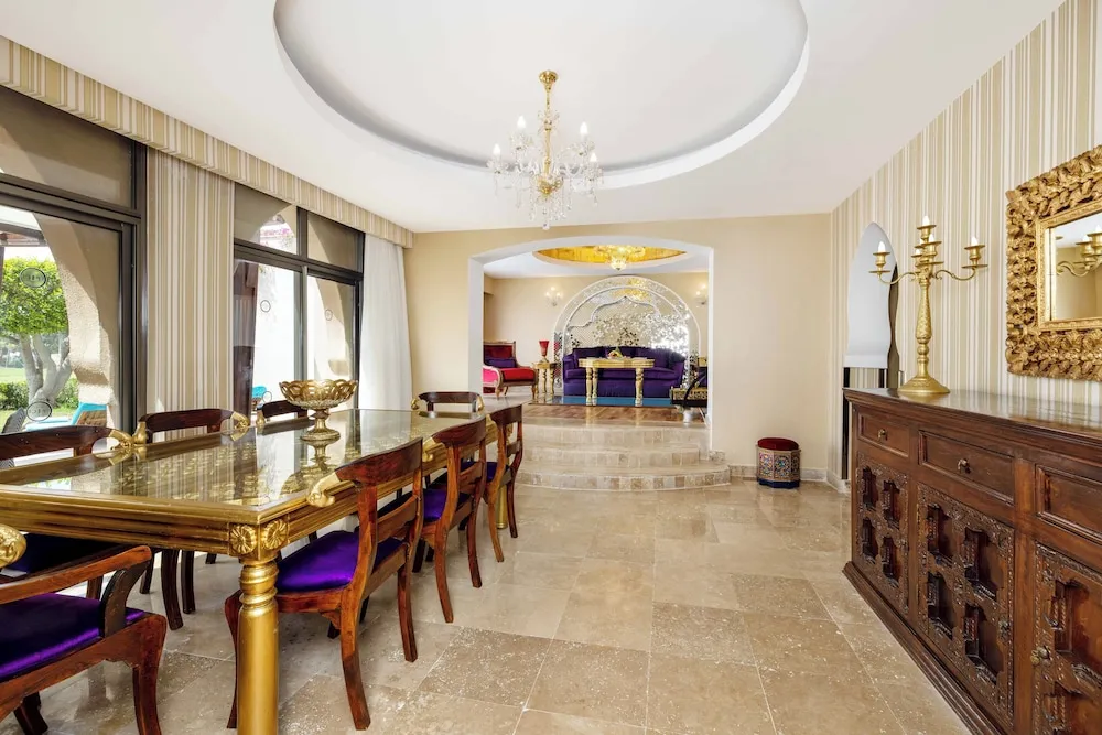 Safran Villa