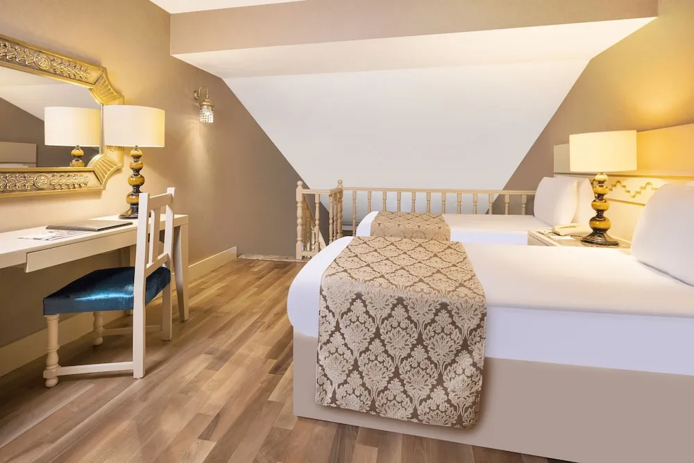 Coconut Dublex Suite