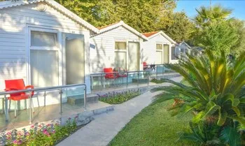 Side Altınkum Bungalow Hotel