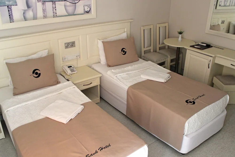 Triple Room Partial sea view