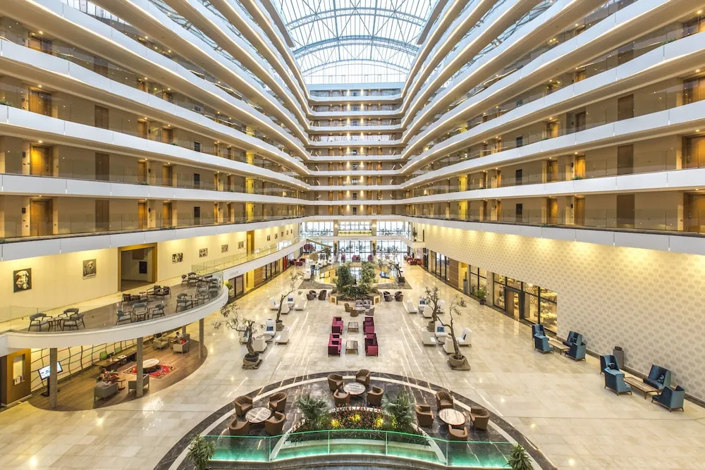 Liberty Kuşadası - Her Şey Dâhil