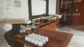 Kocca Ev Hotel
