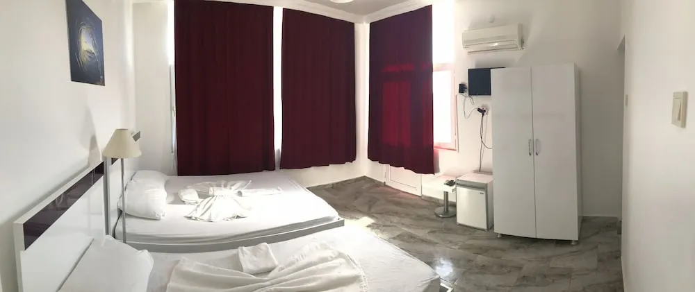Standard Üç Kişilik Oda