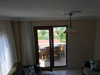 Lapina Pension & Restaurant