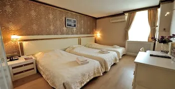 Pelikan Otel