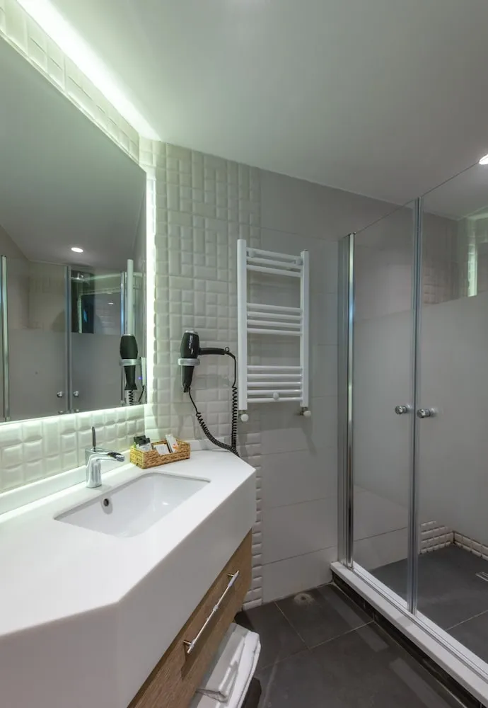 Deluxe Tek Büyük Yataklı Oda, Şehir Manzaralı