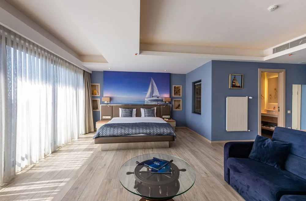 Luxury Tek Büyük Yataklı Oda, Deniz Manzaralı