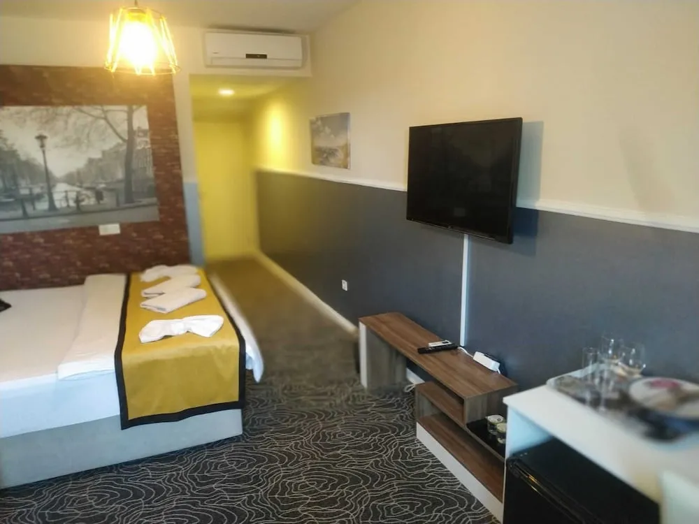 Deluxe Stüdyo, 1 Yatak Odası, Sigara İçilebilir