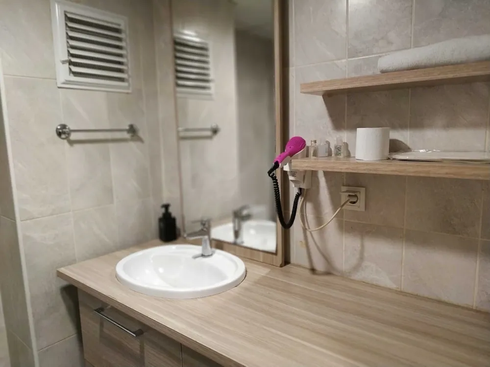 Deluxe Stüdyo, 1 Yatak Odası, Sigara İçilebilir