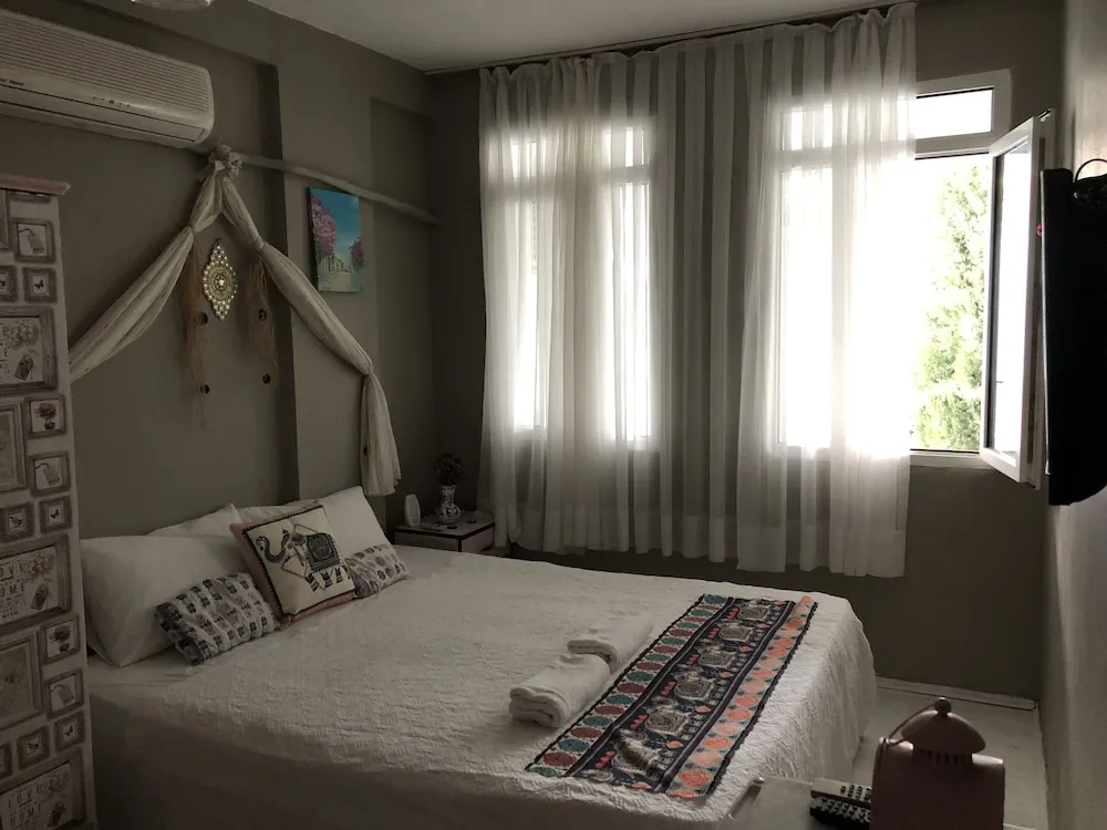 Classic Tek Büyük veya İki Ayrı Yataklı Oda, 1 Çift Kişilik Yatak, Sigara İçilmez, Executive Katı
