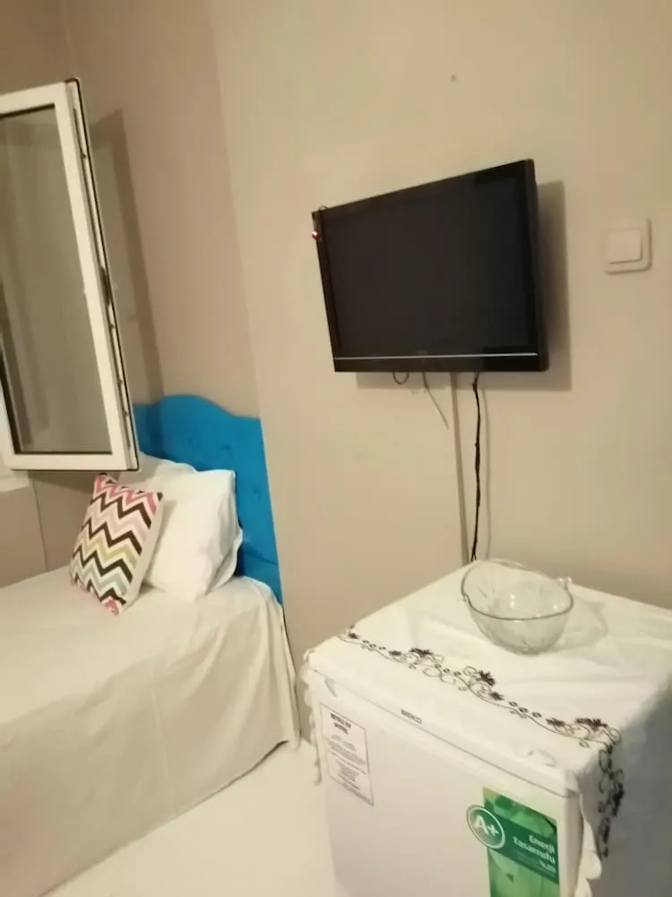 Deluxe Üç Kişilik Oda, Birden Çok Yatak, Sigara İçilebilir, Executive Katı