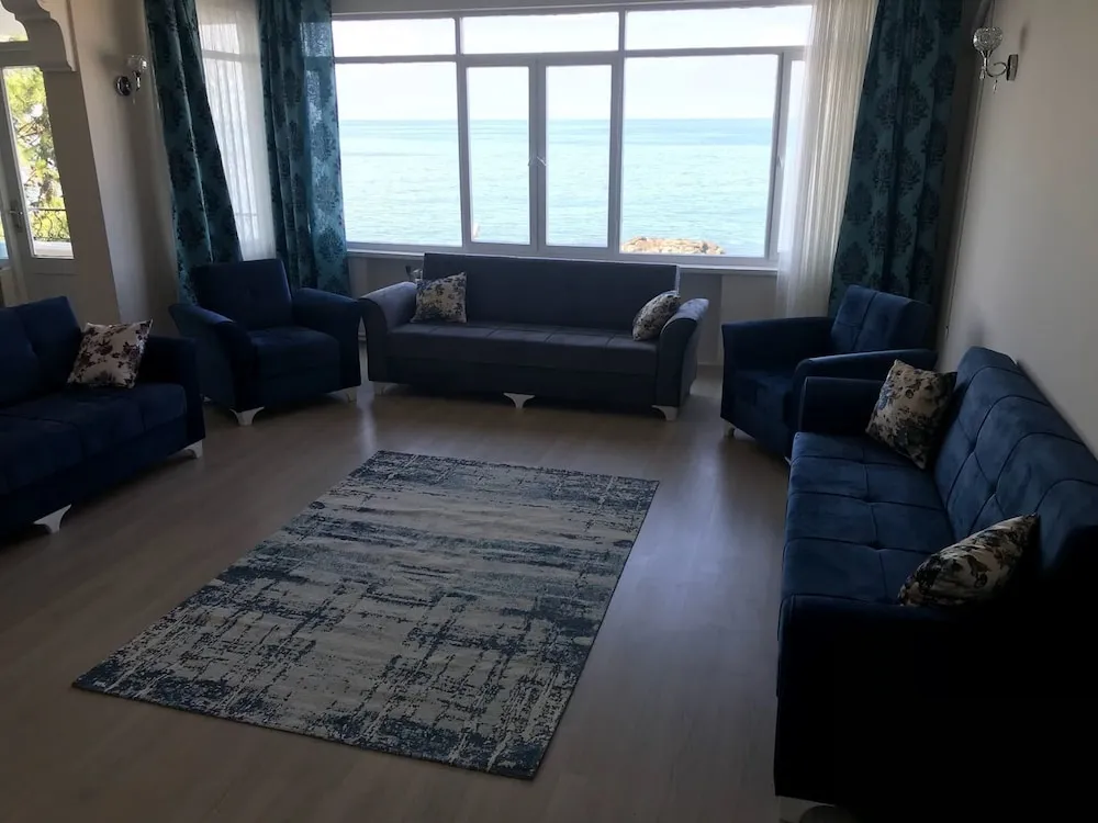 Comfort Apart Daire, 3 Yatak Odası, Sigara İçilebilir, Plaj Manzaralı