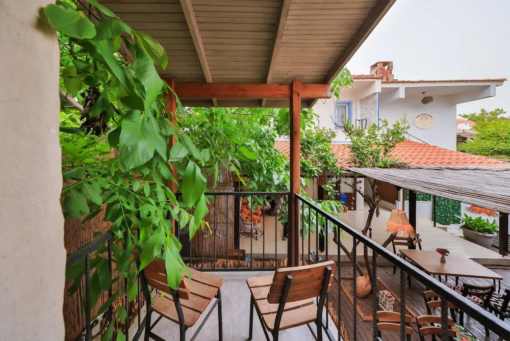 Traditional Tek Büyük Yataklı Oda, 1 Yatak Odası, Sigara İçilmez, Balkon