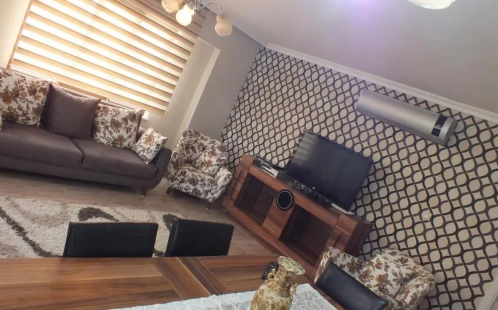Standard Apart Daire, 3 Yatak Odası, Avlu Manzaralı