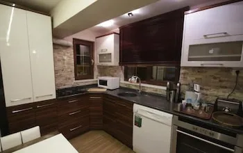 Araz Residence