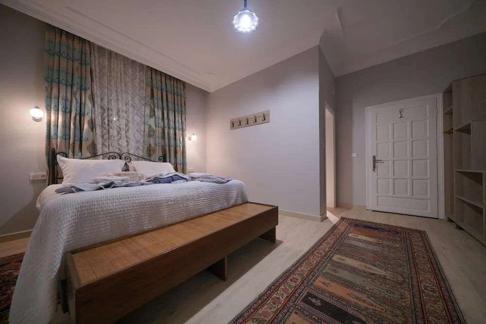 Deluxe Tek Büyük Yataklı Oda, Vadi Manzaralı