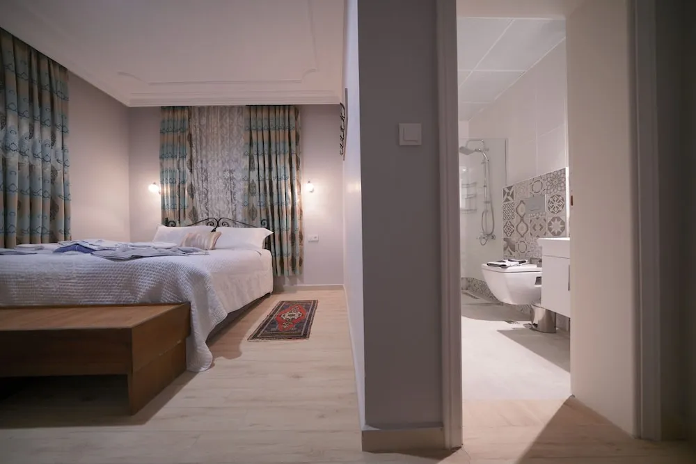 Deluxe Tek Büyük Yataklı Oda, Vadi Manzaralı