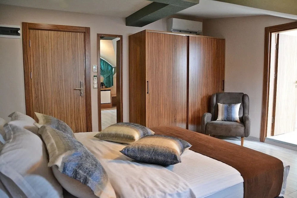 Standard Oda, Sigara İçilmez