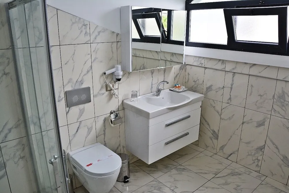 Standard Oda, Sigara İçilmez