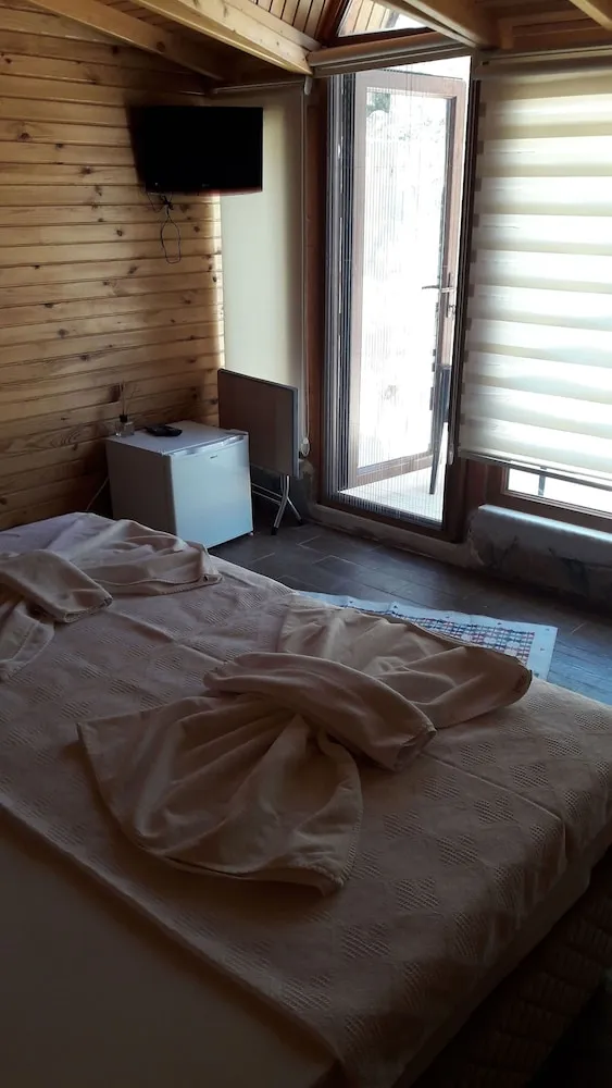 Tek Büyük Yataklı Oda, Balkon
