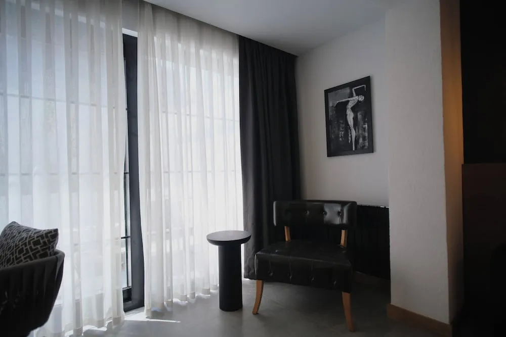 Deluxe Tek Büyük Yataklı Oda, Teras