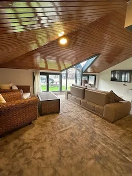 Mavilla Hotel