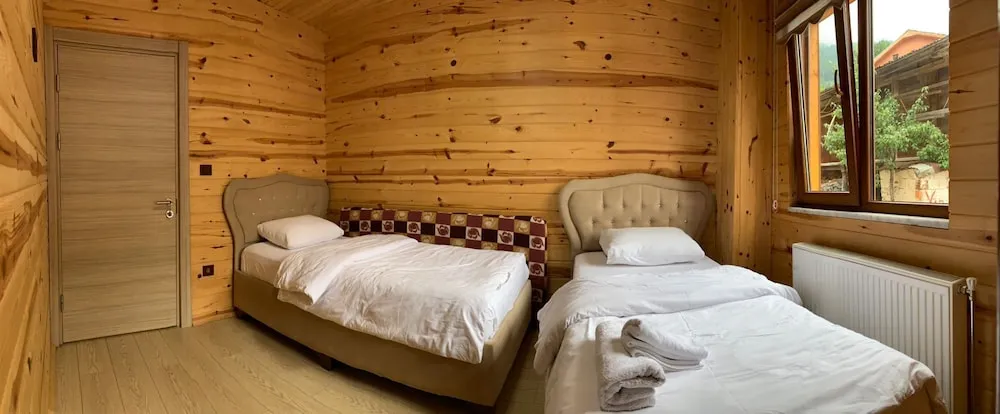 Apart Daire, 2 Yatak Odası, Göl Manzaralı