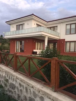 Villa Paradise Holiday