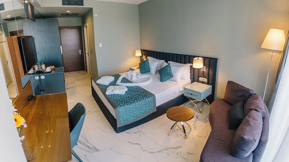 Deluxe Tek Büyük Yataklı Oda, 1 En Büyük (King) Boy Yatak, Sigara İçilmez, Şehir Manzaralı