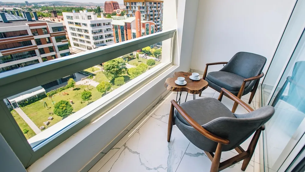 Deluxe Tek Büyük Yataklı Oda, 1 En Büyük (King) Boy Yatak, Sigara İçilmez, Şehir Manzaralı