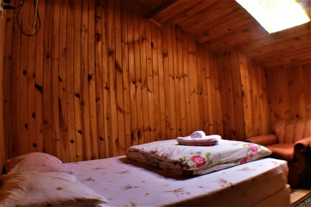Economy Çatı Katı (Loft)