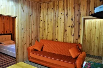 Yaren Otel