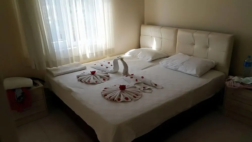 Standard Üç Kişilik Oda