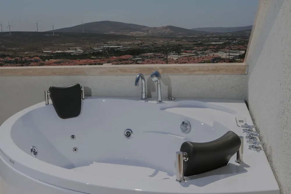 Çatı Katı Süiti (Penthouse)