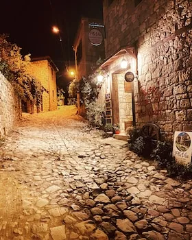 PluVia Boutique Hotel