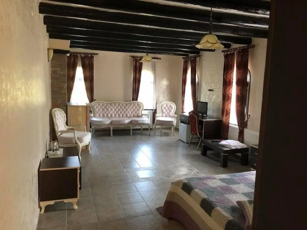 Standard Tek Büyük veya İki Ayrı Yataklı Oda, Engellilere Uygun