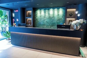 Lumia Hotel