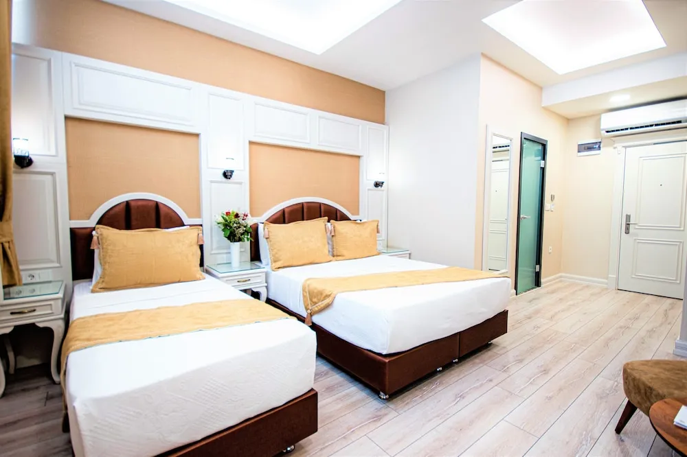 BASEMENT ROOM