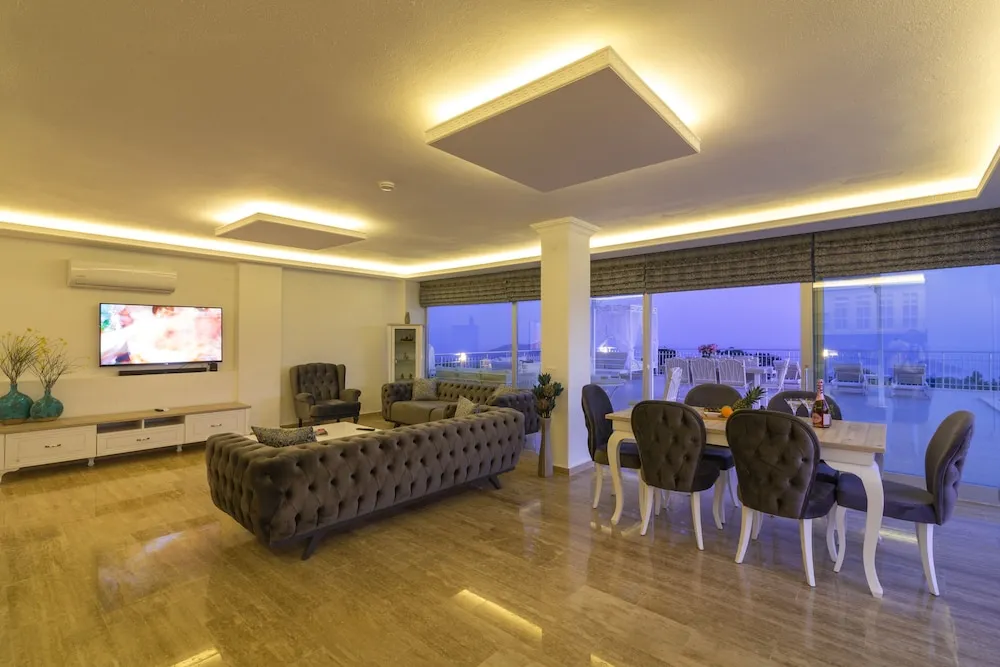 Deluxe Villa