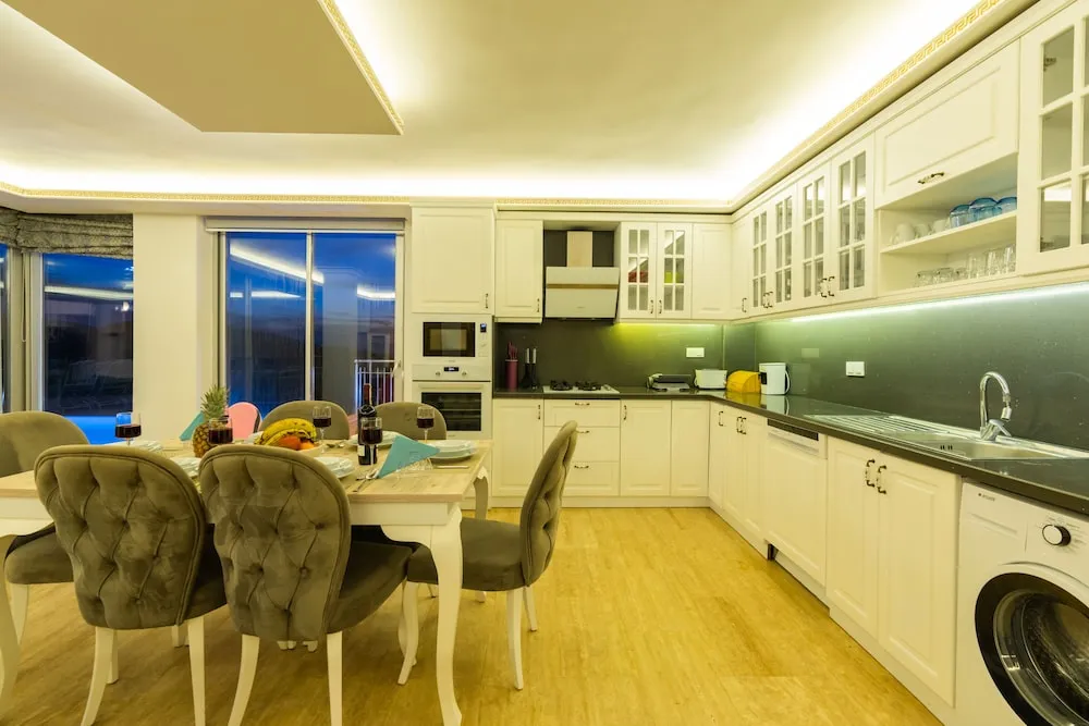 Deluxe Villa