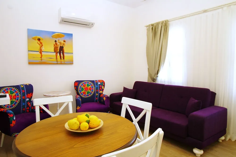 Apart Daire, Deniz Manzaralı